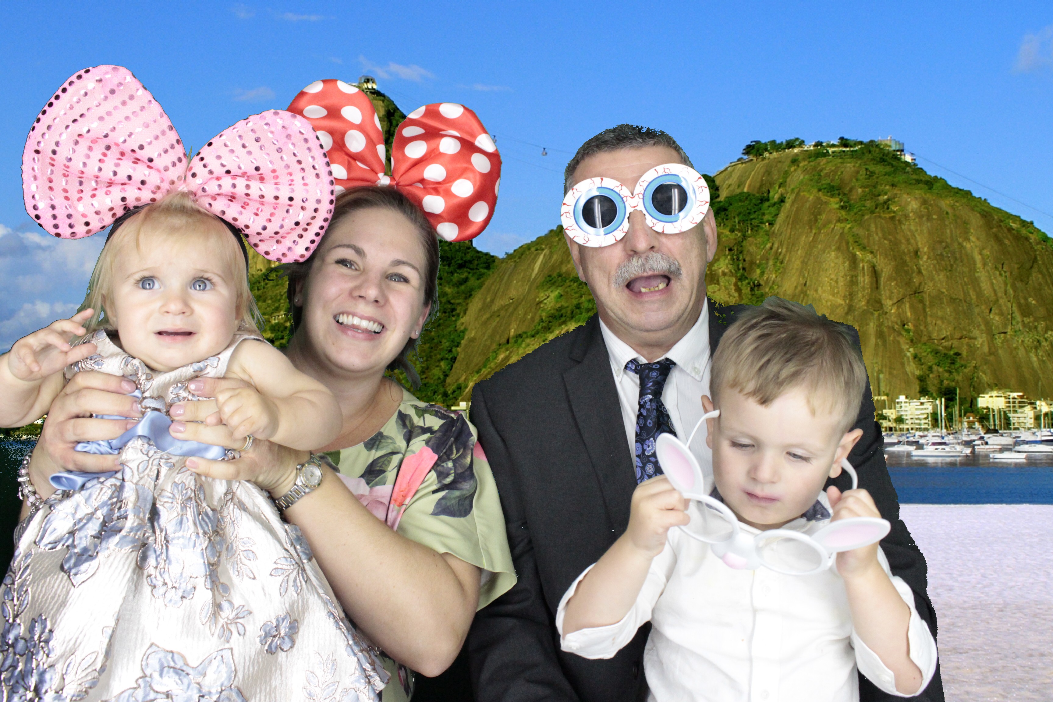 Katie and Jons Wedding | View more photos from the event at gallery.myphotoboothexperience.co.uk/u/MyPhotoBoothExperienceLtd/Katie-and-Jons-Wedding